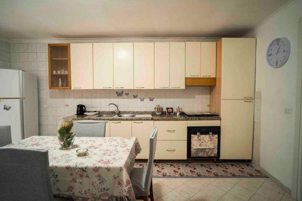 Casa Elena - Casa Vacanze Napoli Centro Villa Eksteriør billede